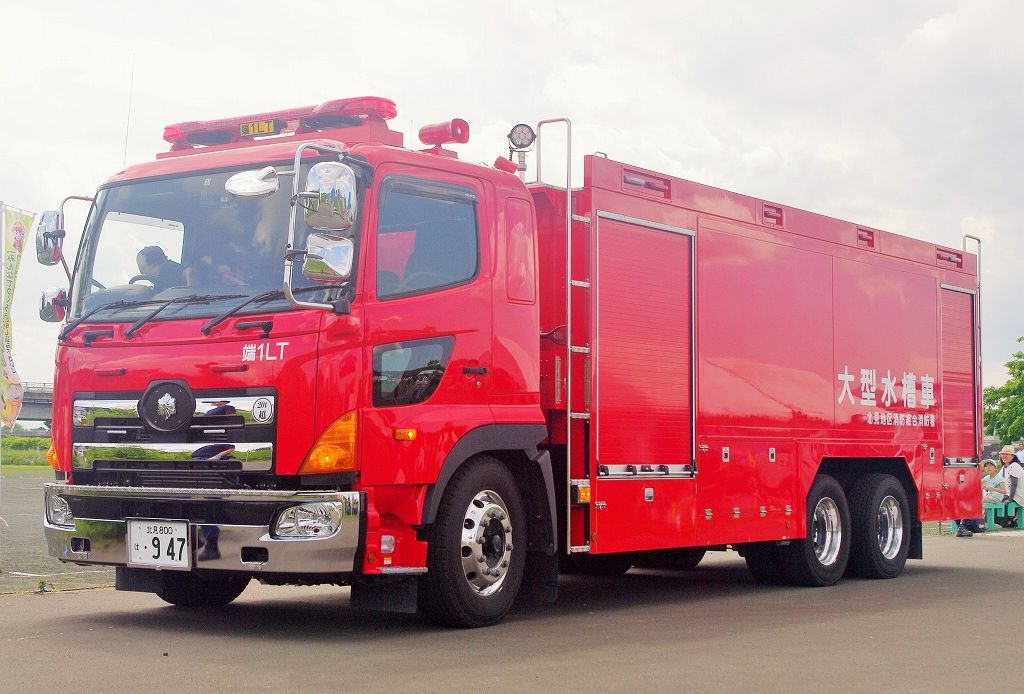 デ*イ様 1/150　大型水槽車 自作 1/150 水槽車