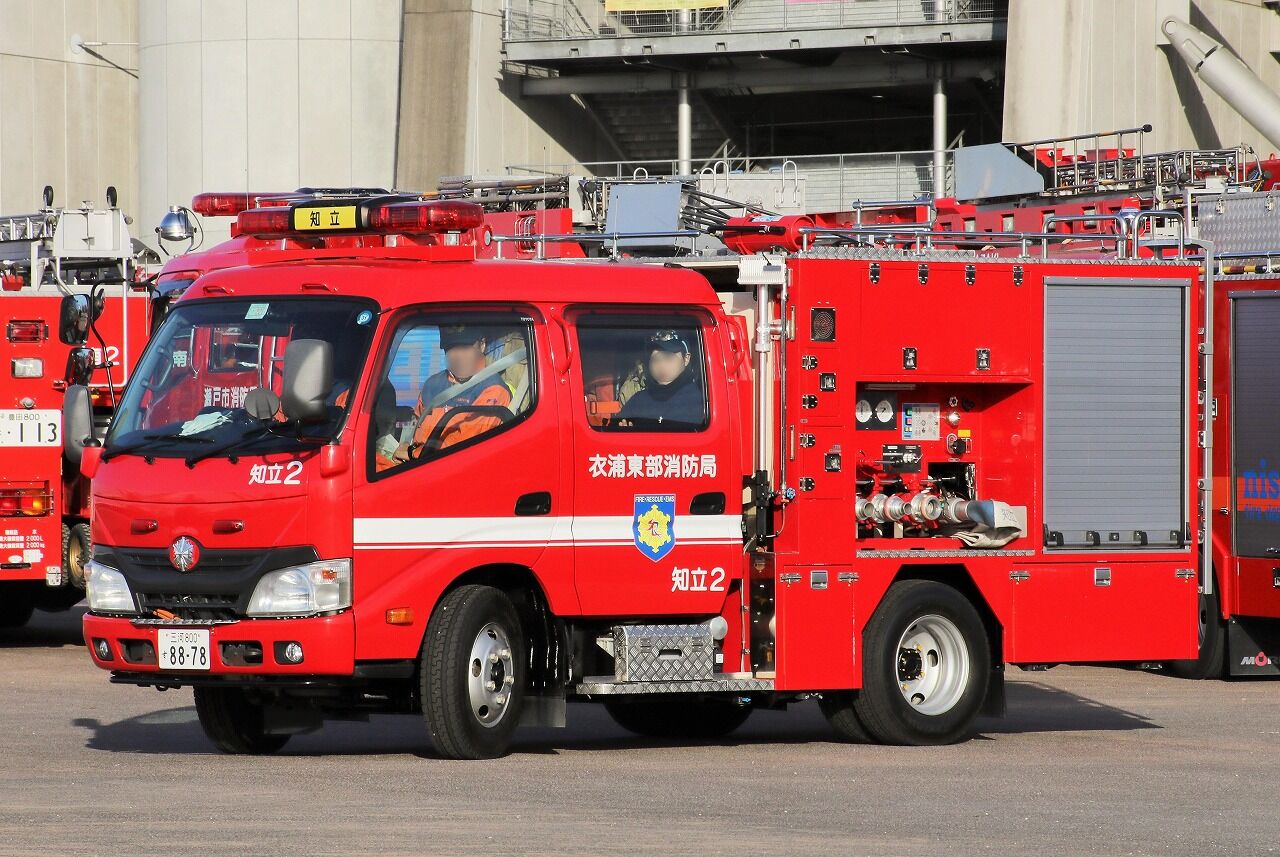 エヌティーさんの検修庫(trans5885)	  衣浦東部広域連合消防局　水槽付きポンプ車(知立2)	コメント