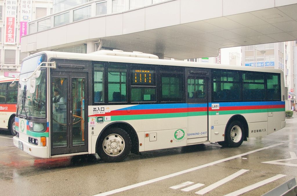 バズ トミーテック 全国バスコレ80 JH057 1/80 いすゞ エルガミオ 西日本JR
