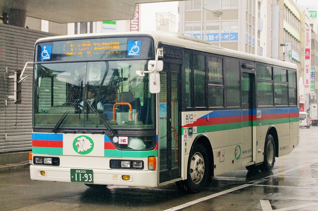 伊豆箱根バス(路線車) 2407号車 エヌティーさんの検修庫(trans5885)