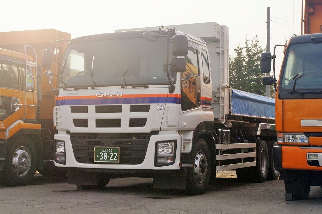 オート三輪　日通 56 マツダ T2000オート三輪 (幌付) (プラモデル) - ホビーサーチ カー