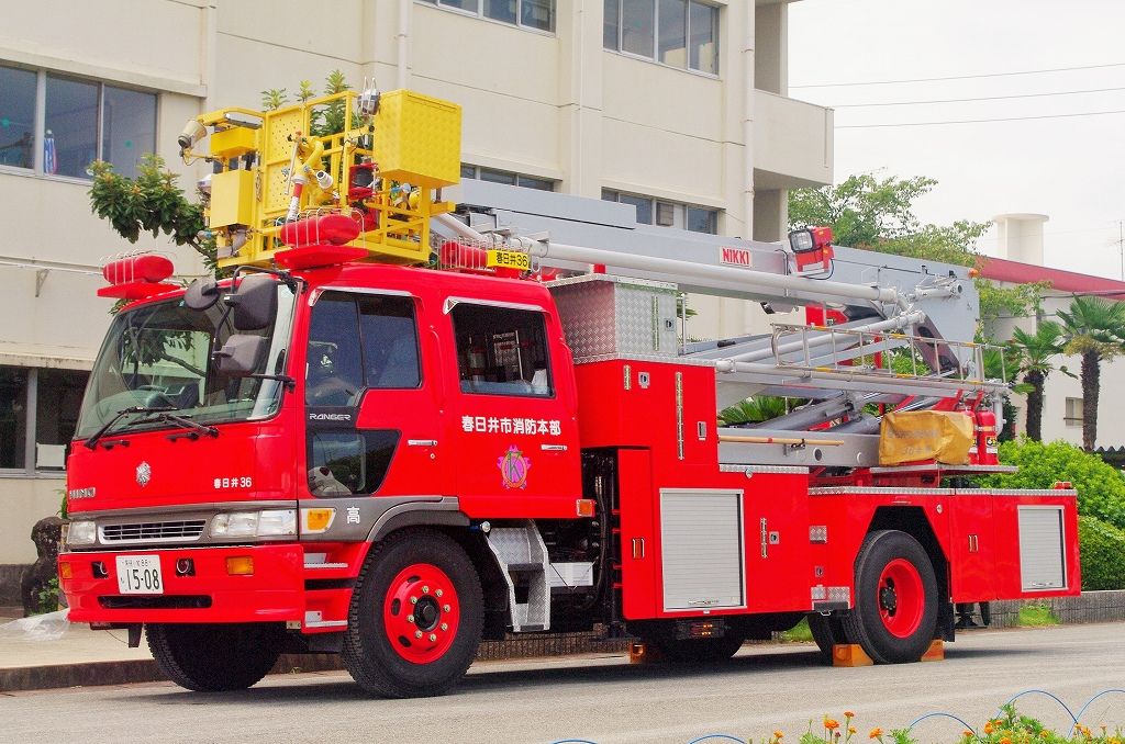 春日井市消防本部 屈折はしご車 春日井36 エヌティーさんの検修庫 Trans55