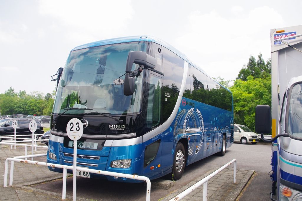 日野 セレガのデモカー エヌティーさんの検修庫 Trans55