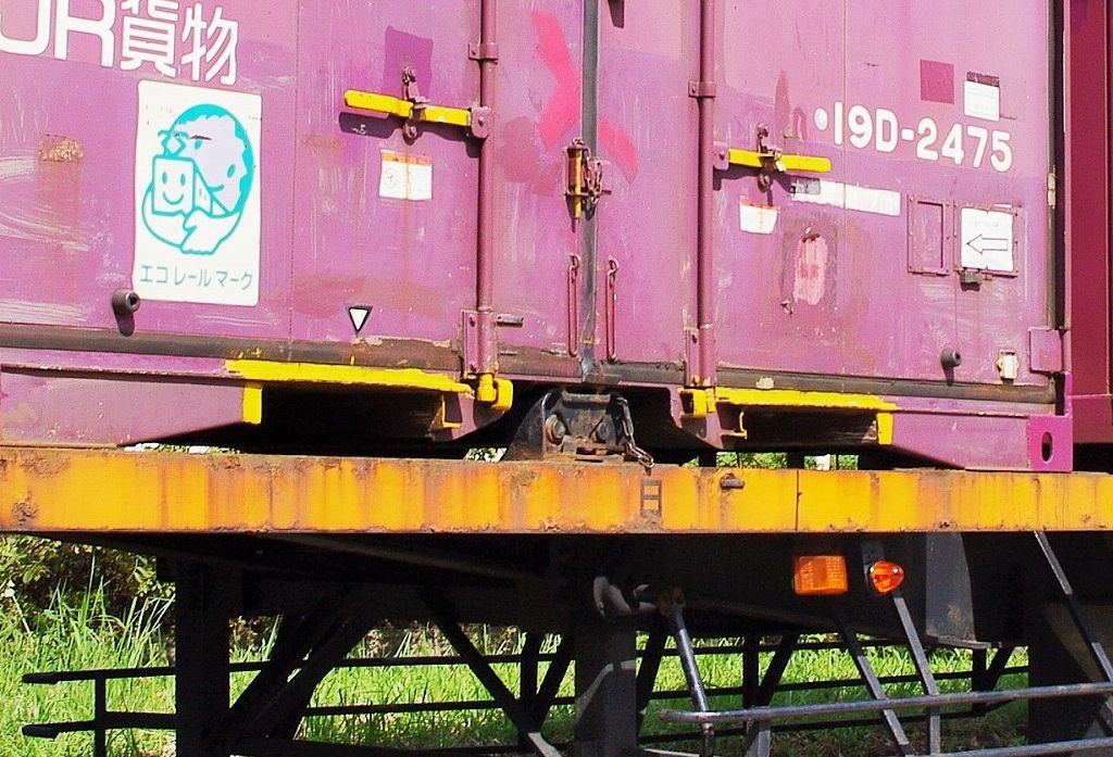 日通舞鶴運輸 コンテナ専用トレーラ : エヌティーさんの検修庫(trans5885)