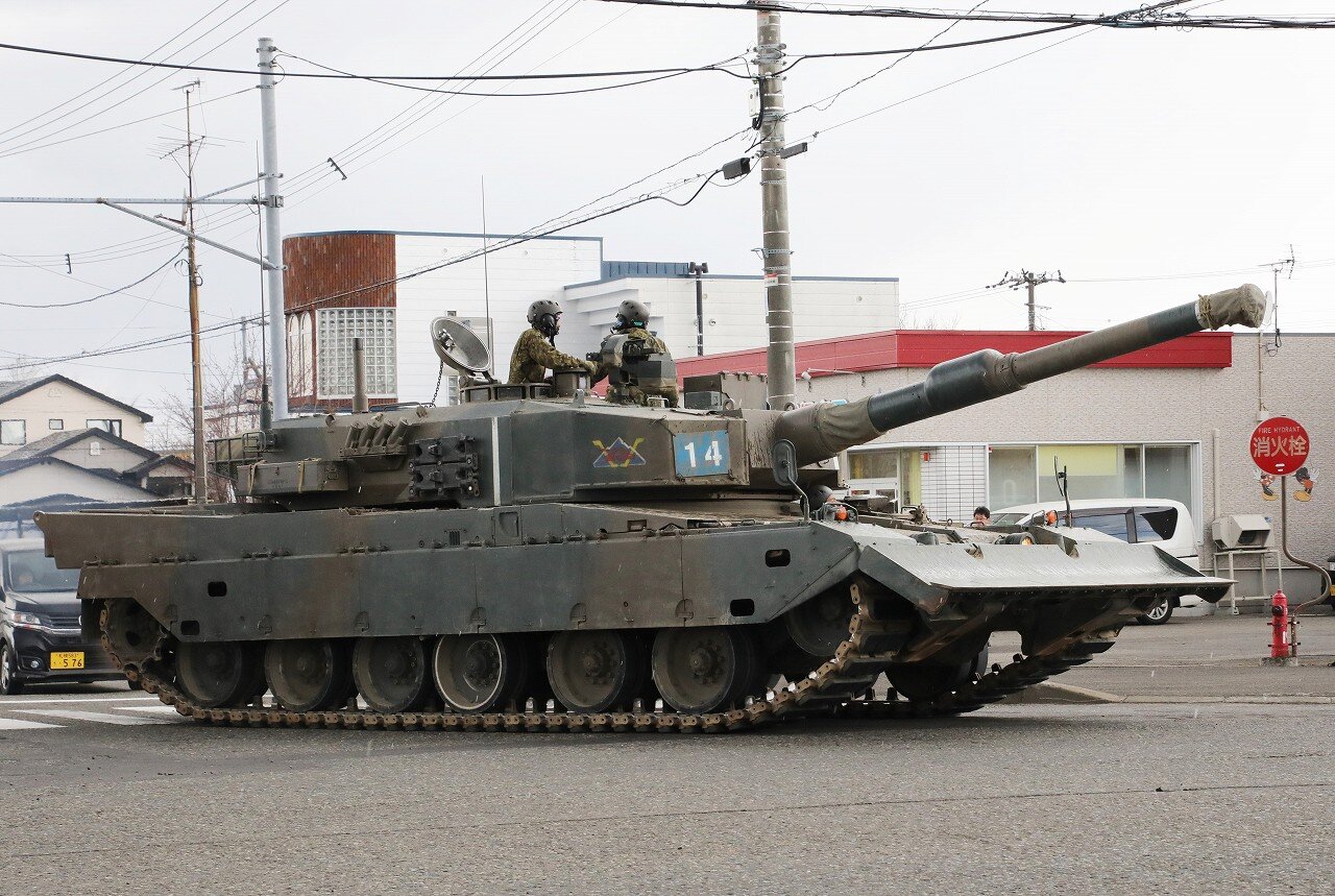 戦車部隊 ドーザ付90式戦車(第73戦車連隊) : エヌティーさんの検修庫(trans5885)