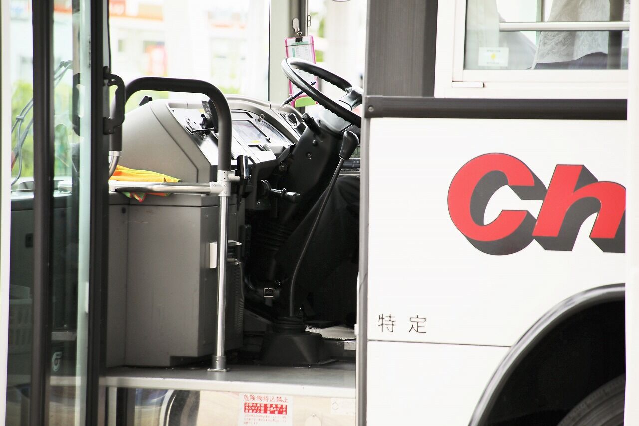 エムケイ観光バス 特定車 225号車 エヌティーさんの検修庫 Trans55