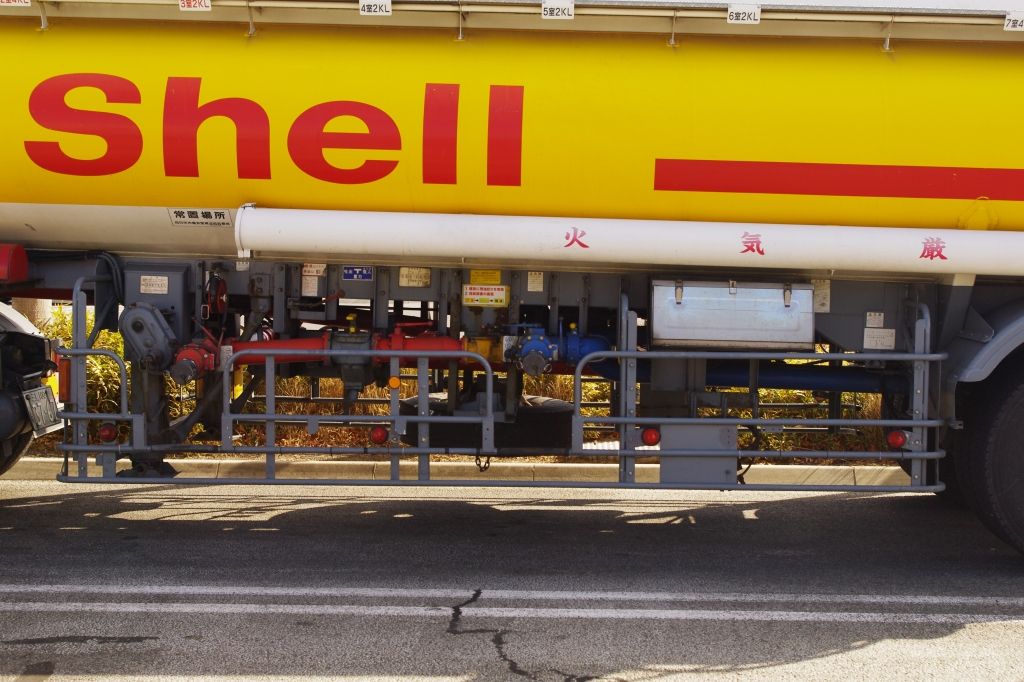 旭運輸 昭和シェルタンクローリー エヌティーさんの検修庫 Trans55