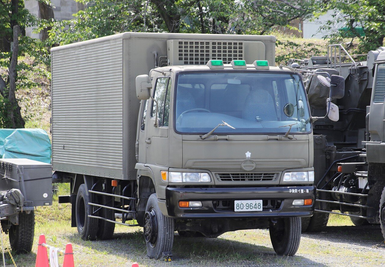 ichikochi 三菱 ノンフロン冷凍冷蔵車 ichikochi 三菱 ノンフロン冷凍