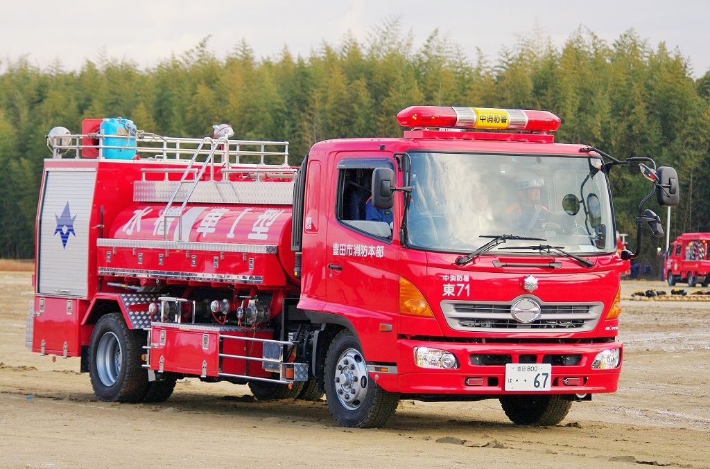 デ*イ様 1/150　大型水槽車 1/150】 水槽付きポンプ車 (東京仕様) A キット - ONLY RED - BOOTH