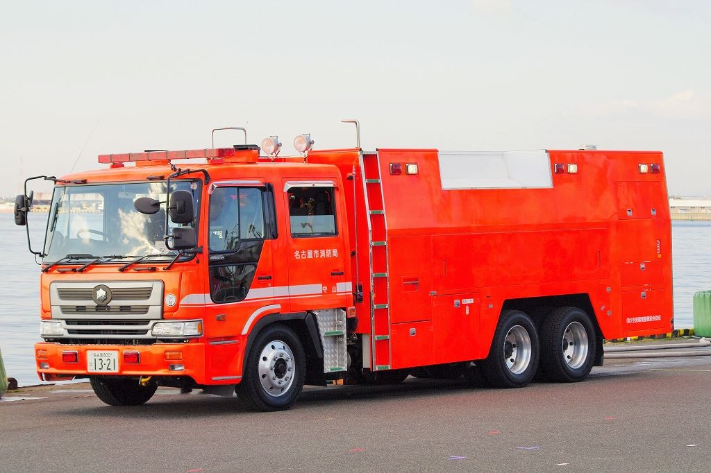 デ*イ様 1/150　大型水槽車 大型水槽車 | 日本機械工業株式会社