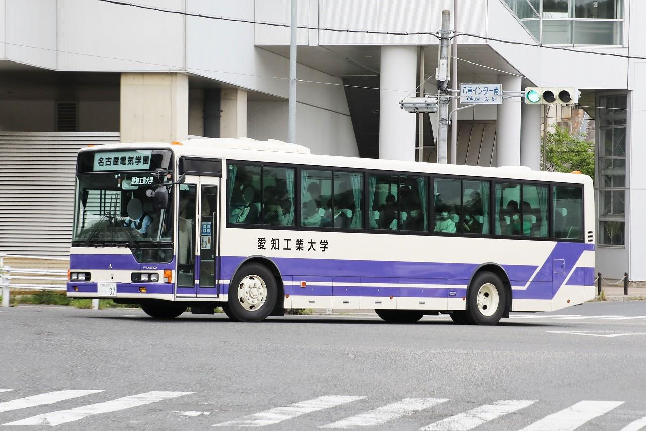 愛知工業大学シャトルバスの見たまま(2022.5) エヌティーさんの検修庫(trans5885)