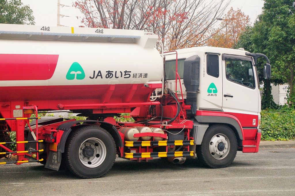 タンクローリー エヌティーさんの検修庫 Trans55