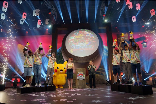 0306-pokmon.976.652.orQ.1