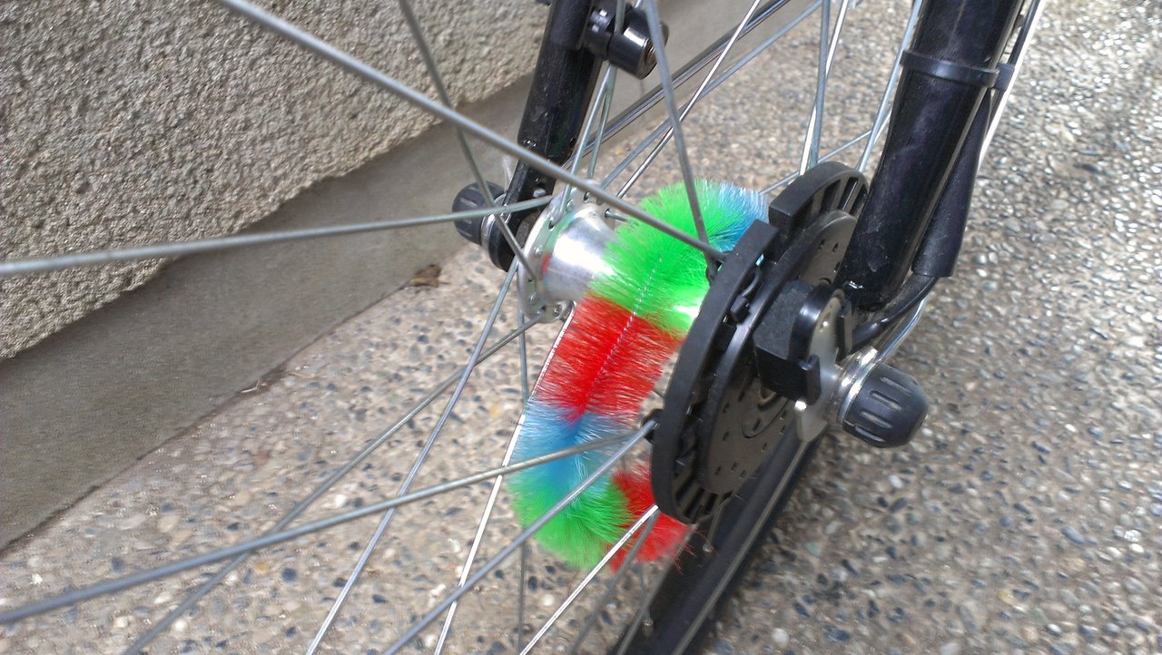 自転車 ハブ 毛