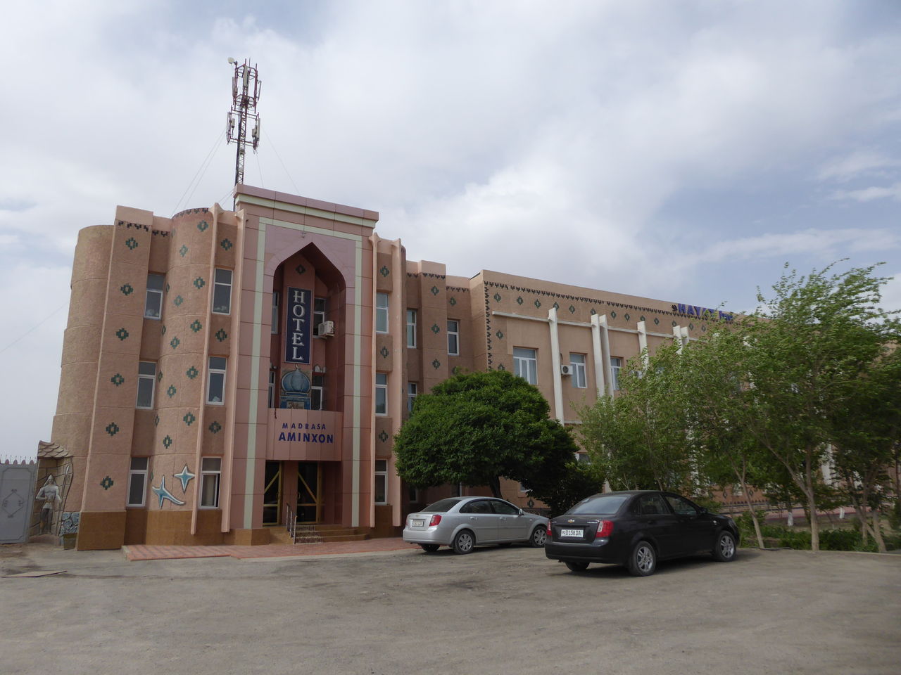 ウズベキスタン旅行 その４ タシケントから世界遺産 ヒヴァへ ひまがあれば海外 女子一人旅