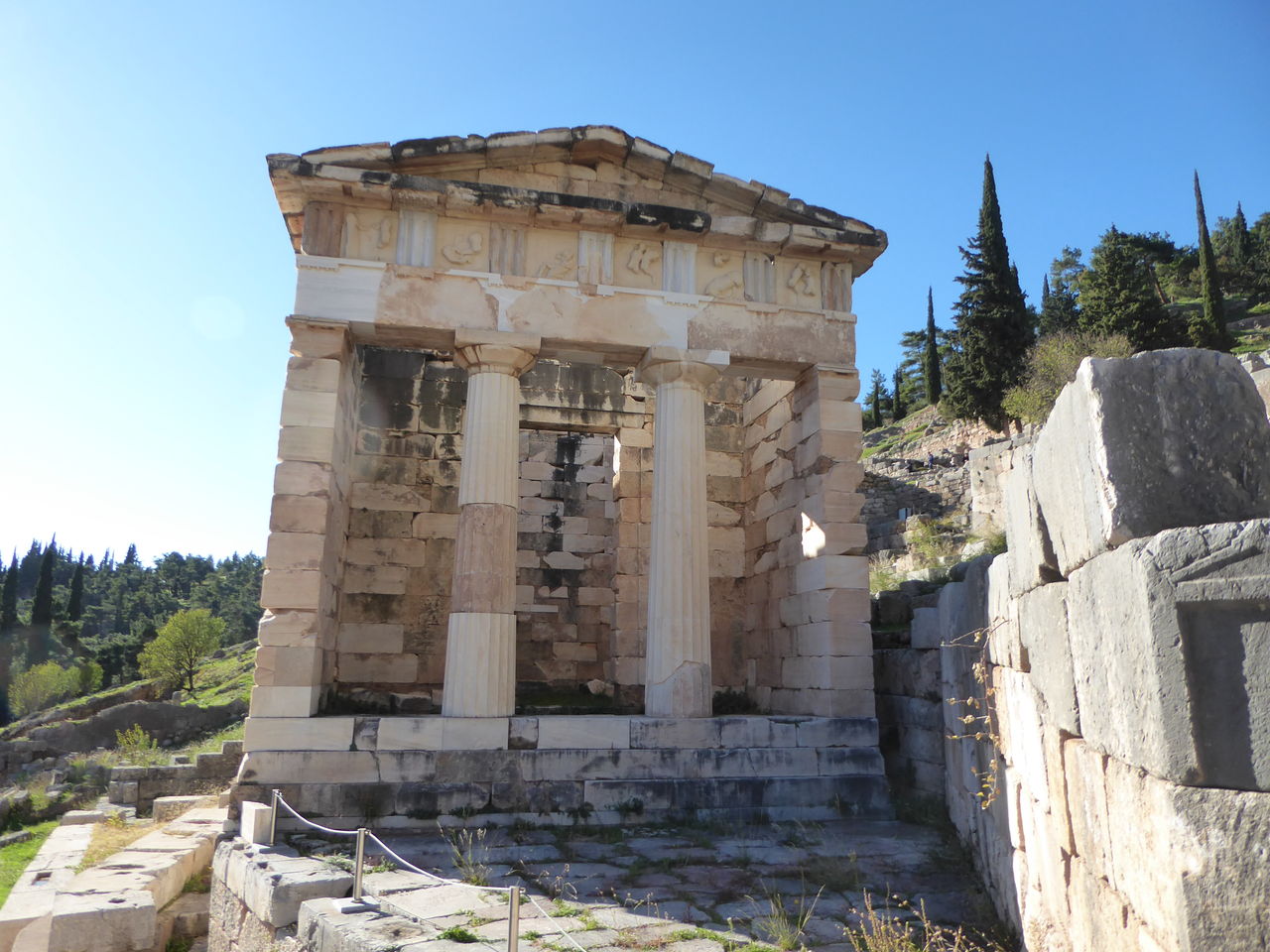 週末ギリシャ その22 絶景の世界遺産、デルフィ遺跡☆ : ひまがあれば海外~女子一人旅