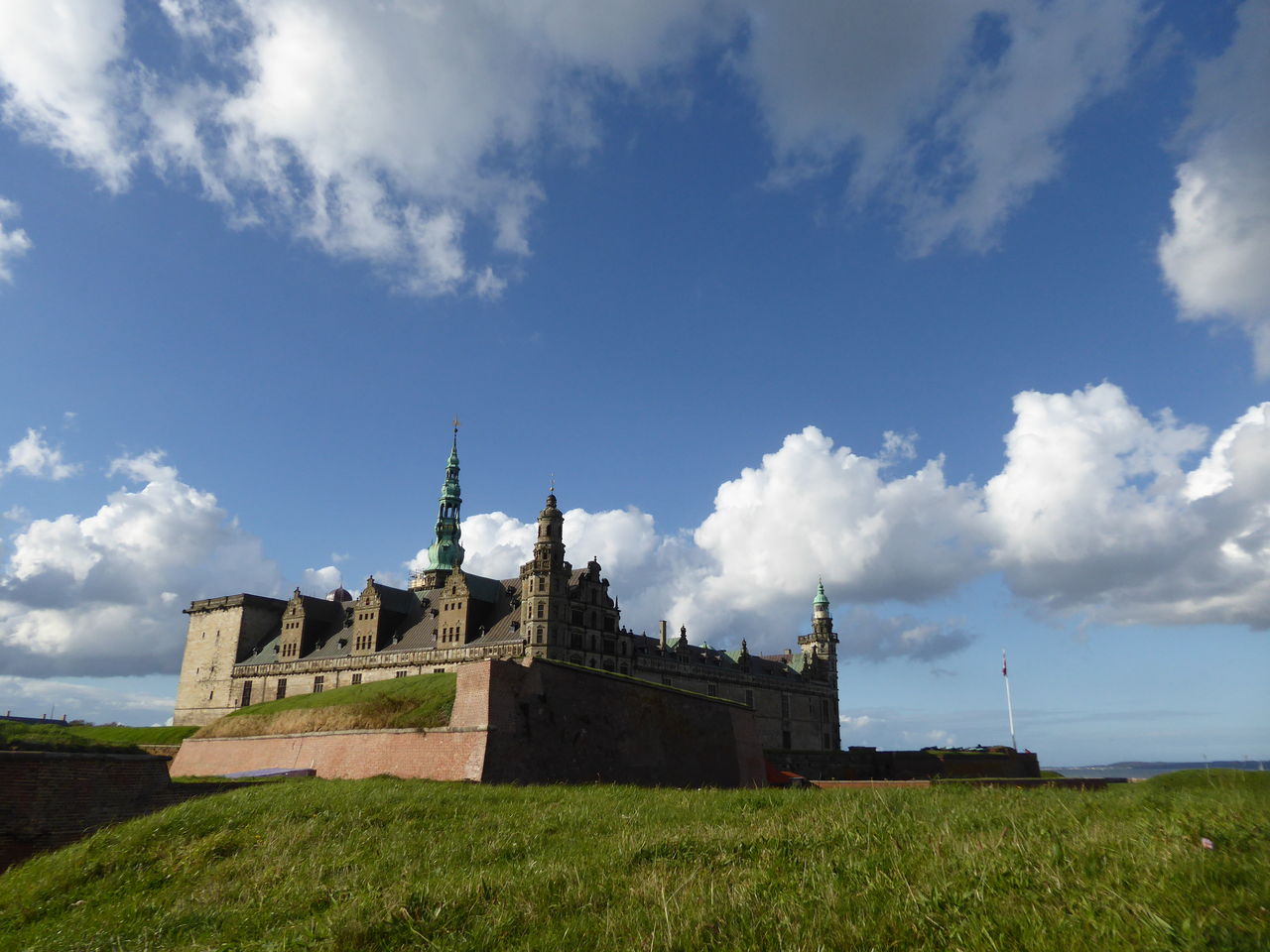 アイスランド デンマーク旅行 その35 世界遺産 クロンボー城 ひまがあれば海外 女子一人旅 アイスランド デンマーク旅行 その35 世界遺産 クロンボー城 ひまがあれば海外 女子一人旅