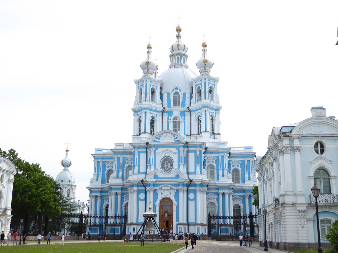 ロシア旅行 その52 チフヴィン墓地とラザレフ墓地 ひまがあれば海外 女子一人旅 ロシア旅行 その52 チフヴィン墓地とラザレフ墓地 ひまがあれば海外 女子一人旅