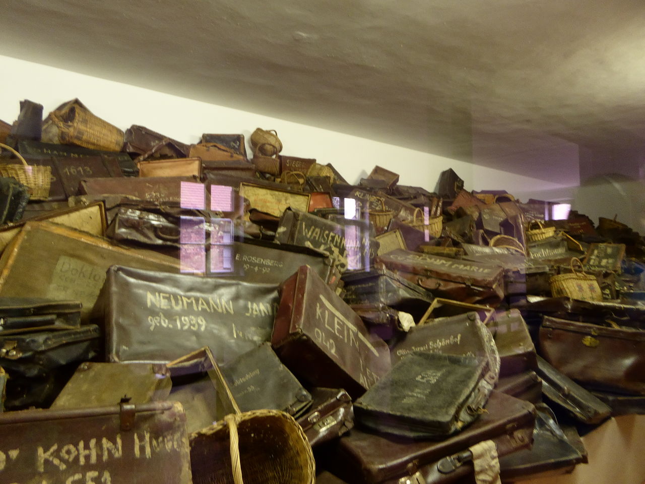 週末ポーランド その6 アウシュビッツ ビルケナウ収容所 ひまがあれば海外 女子一人旅 週末ポーランド その6 アウシュビッツ ビルケナウ収容所 ひまがあれば海外 女子一人旅