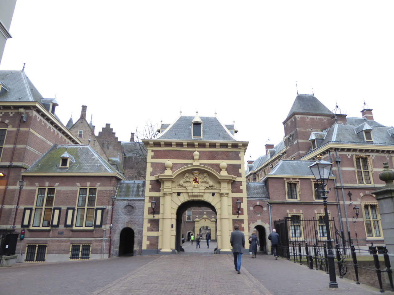 週末オランダ その１０ デン ハーグの美しい国会議事堂 ひまがあれば海外 女子一人旅