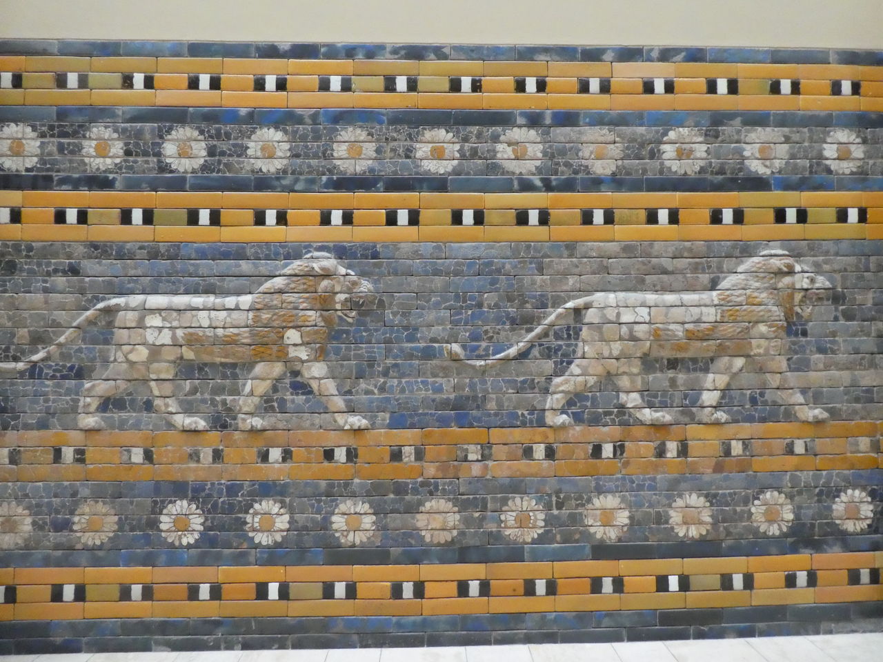 週末ベルリン その5 世界遺産 博物館島のペルガモン博物館 ひまがあれば海外 女子一人旅 週末ベルリン その5 世界遺産 博物館島のペルガモン博物館 ひまがあれば海外 女子一人旅