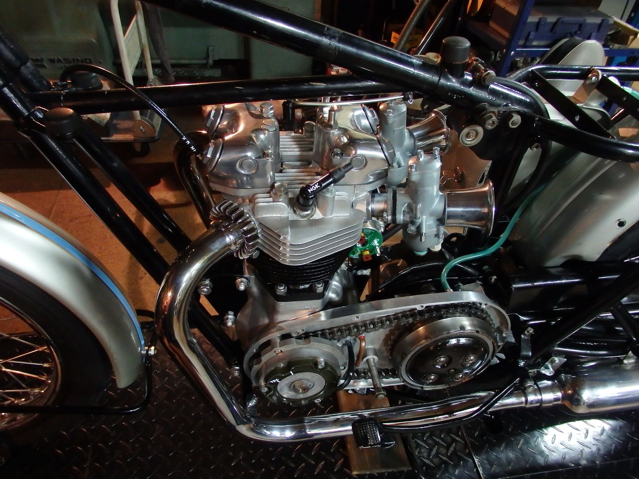 トライアンフ ユニット用 ロッカーキャップ 4個セット ビンテージ