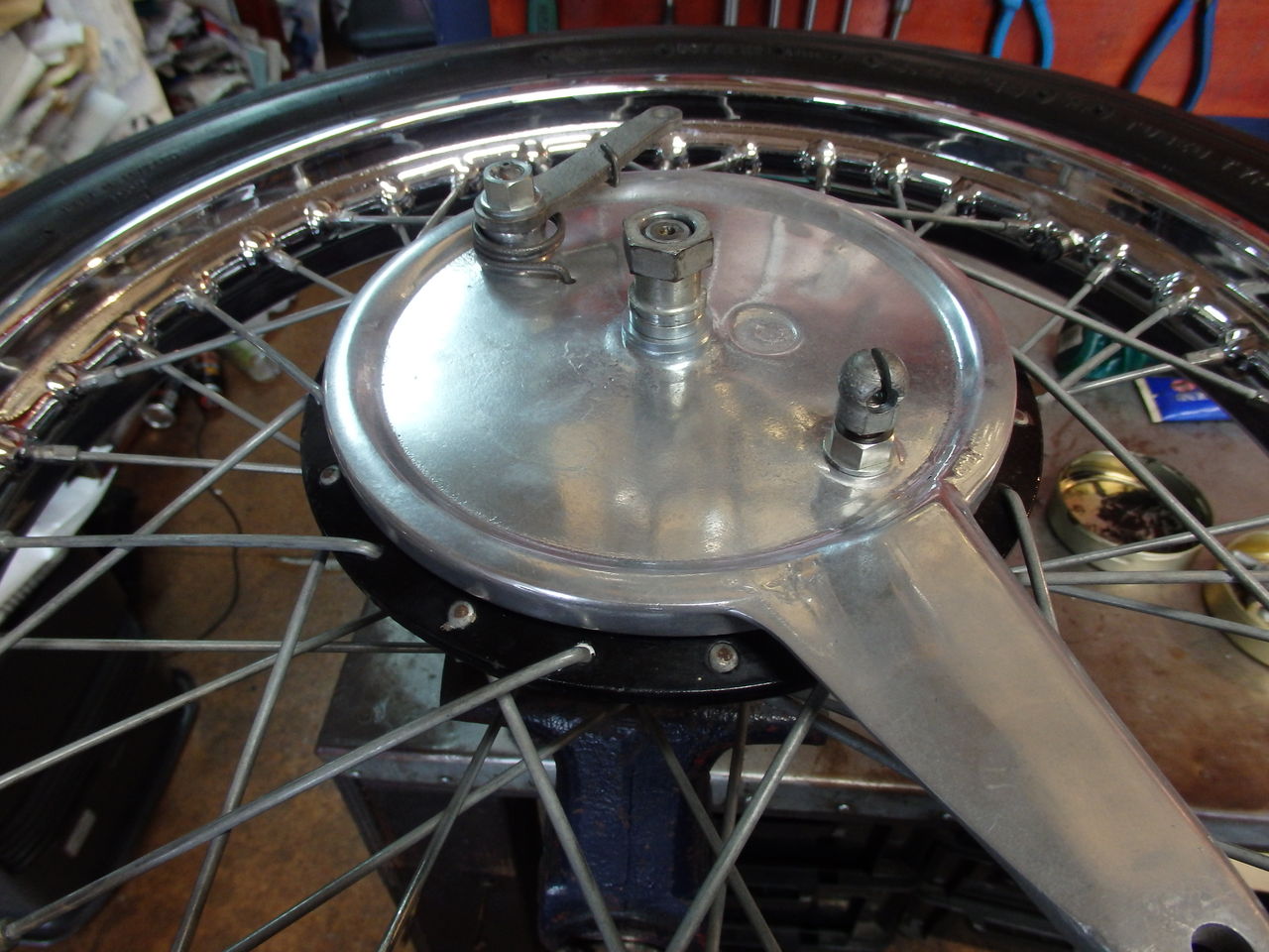 あいまいな英車に合うあいまいなパーツ達。 : TRAVIS