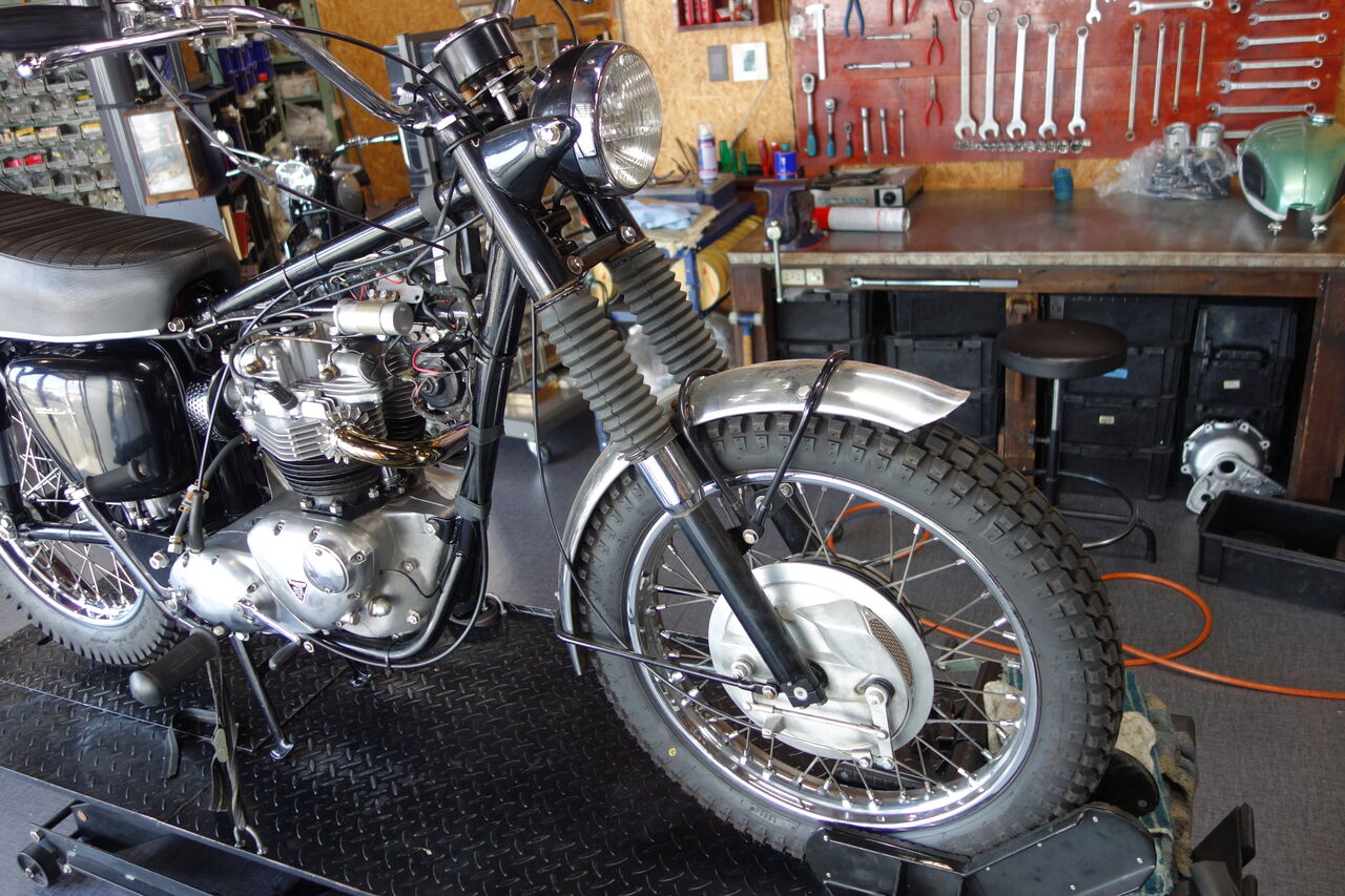 1967年トライアンフTR6C（2台目の方）修理完了