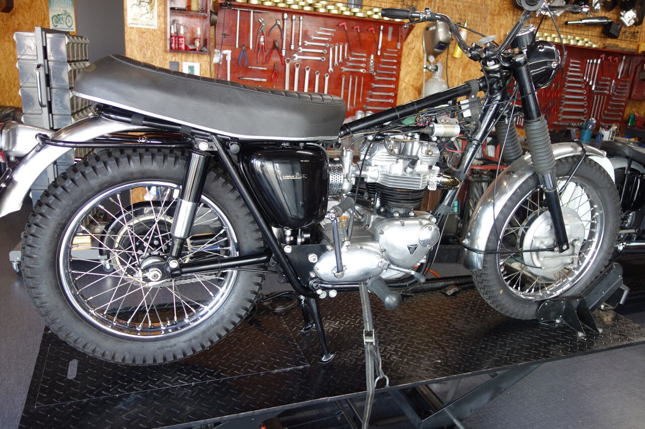 1967年トライアンフTR6C（2台目の方）修理完了