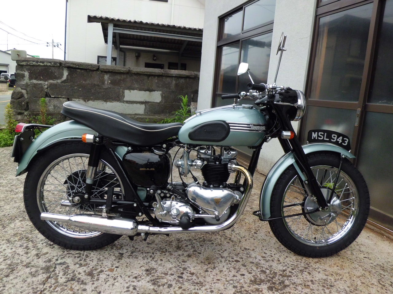 トライアンフのレストア。 : TRAVIS CYCLES (トラヴィス ...