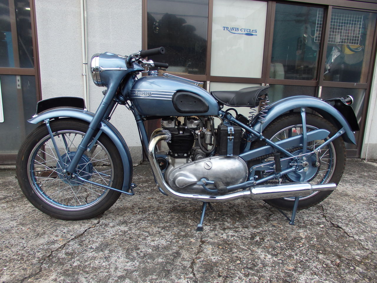 1952年トライアンフ6Tサンダーバード。 : TRAVIS CYCLES