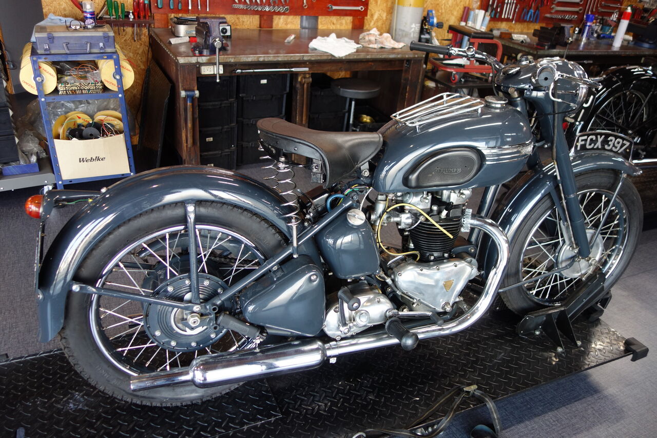 1950年6Tサンダーバードのチェック。 : TRAVIS