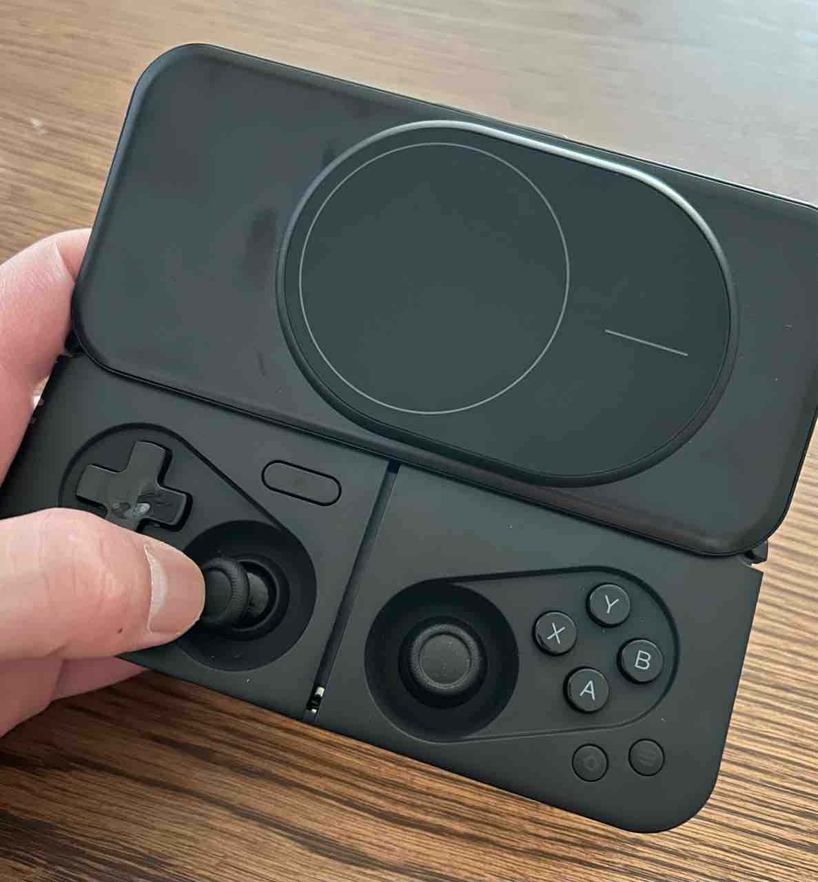 周辺機器レビュー】Ohsnap! MCON（スマホ用MagSafeコントローラー
