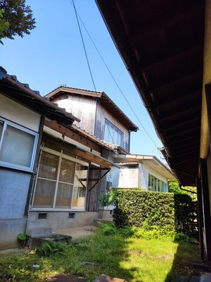 1629938427793
