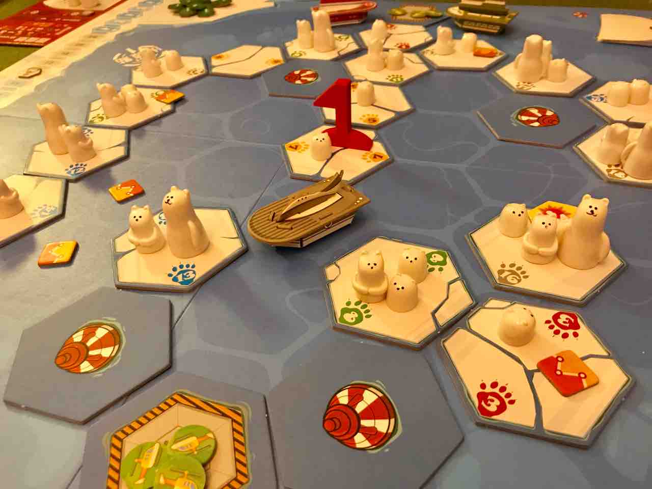 ボードゲーム シロクマ救助隊 Rescue Polar Bears TWOPLUS Games【20 Rescue Polar Bears シロクマ救助隊 日本語訳付 ボードゲーム - メルカリ