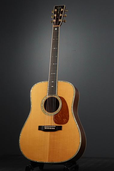 Martin Guitar DRSG マーティン アコースティックギター Martin D-45 Custom（1984）【試奏レビュー】 : 木の温もりを鉄弦にのせて