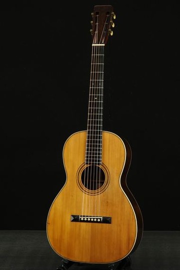 Martin 0-28 Herringbone（1923）【試奏レビュー】 : 木の温もりを鉄弦