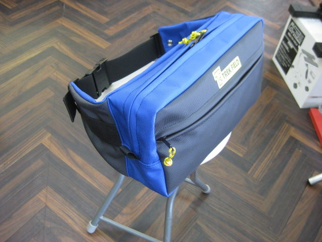 TREK FIELD ISDEウェストバッググレー