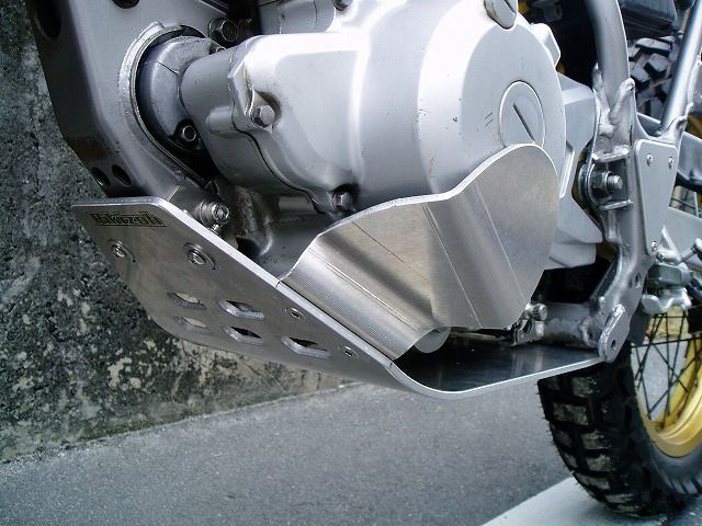 鬼沢ガード」入荷しました : トレックフィールドの「ぎょうれん」