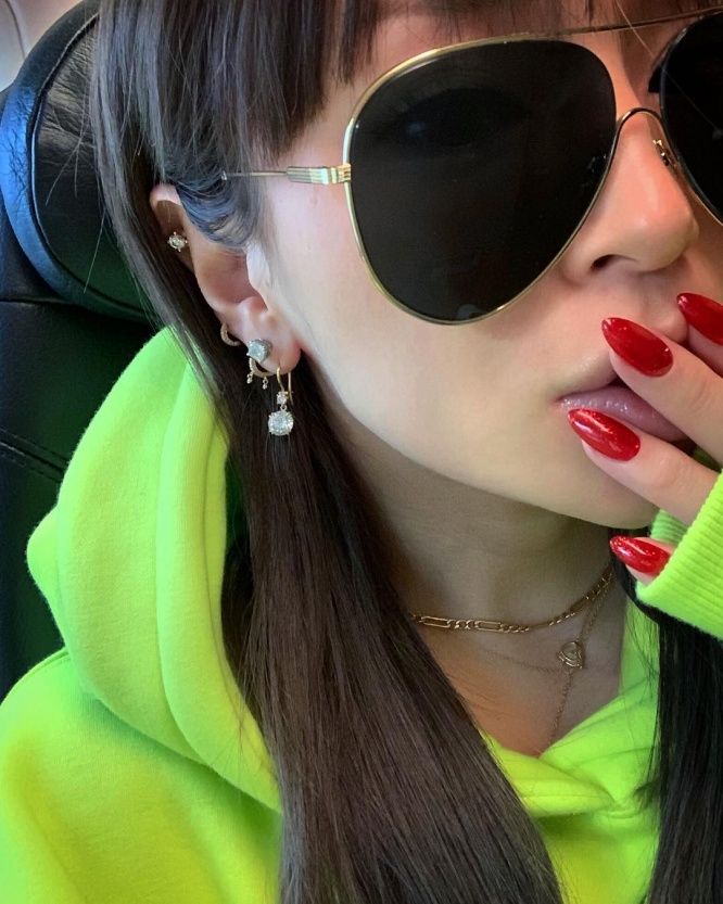 芸能 浜崎あゆみ 落ち着いたミントアッシュに髪色変更するが批判の声ばかり 今がわかる トレンドnews 芸能 浜崎あゆみ 落ち着いたミントアッシュに髪色変更するが批判の声ばかり 今がわかる トレンドnews