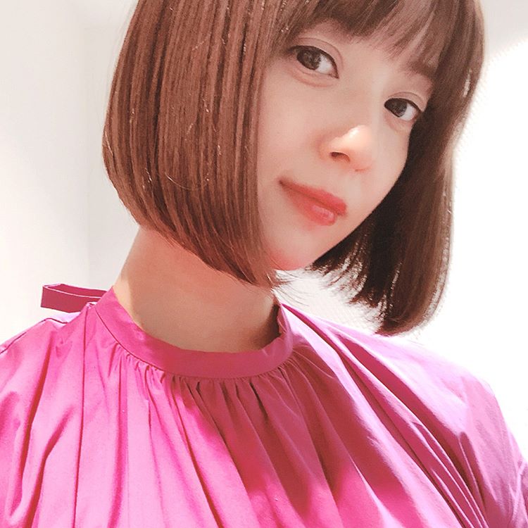 芸能 佐々木希 以前より短い フレンチボブ にヘアカット お人形さんみたい と絶賛の声 画像あり 今がわかる トレンドnews