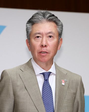 『鳥井信宏』サントリーHD社長に10年ぶり創業家から