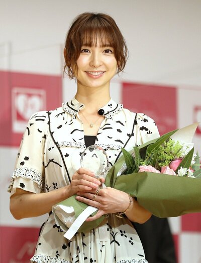 『篠田麻里子』日常ブログで「まりこの楽しい活動」始動！