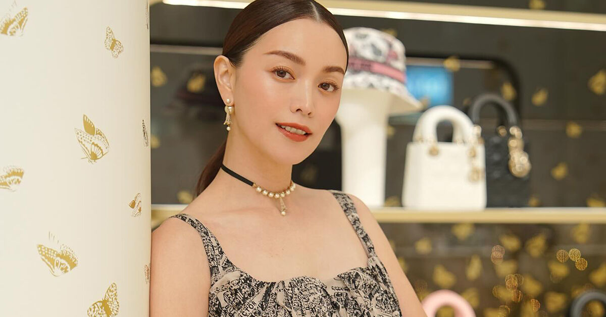 『蛯原友里』高級ブランド着こなす“大胆ドレスアップ姿”