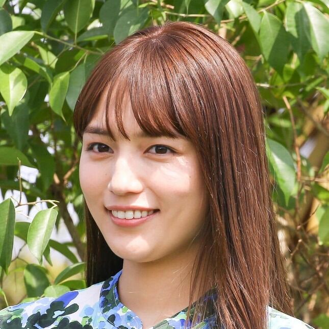 『川口春奈』タレント性豊かな多才女優になり上がりｗ