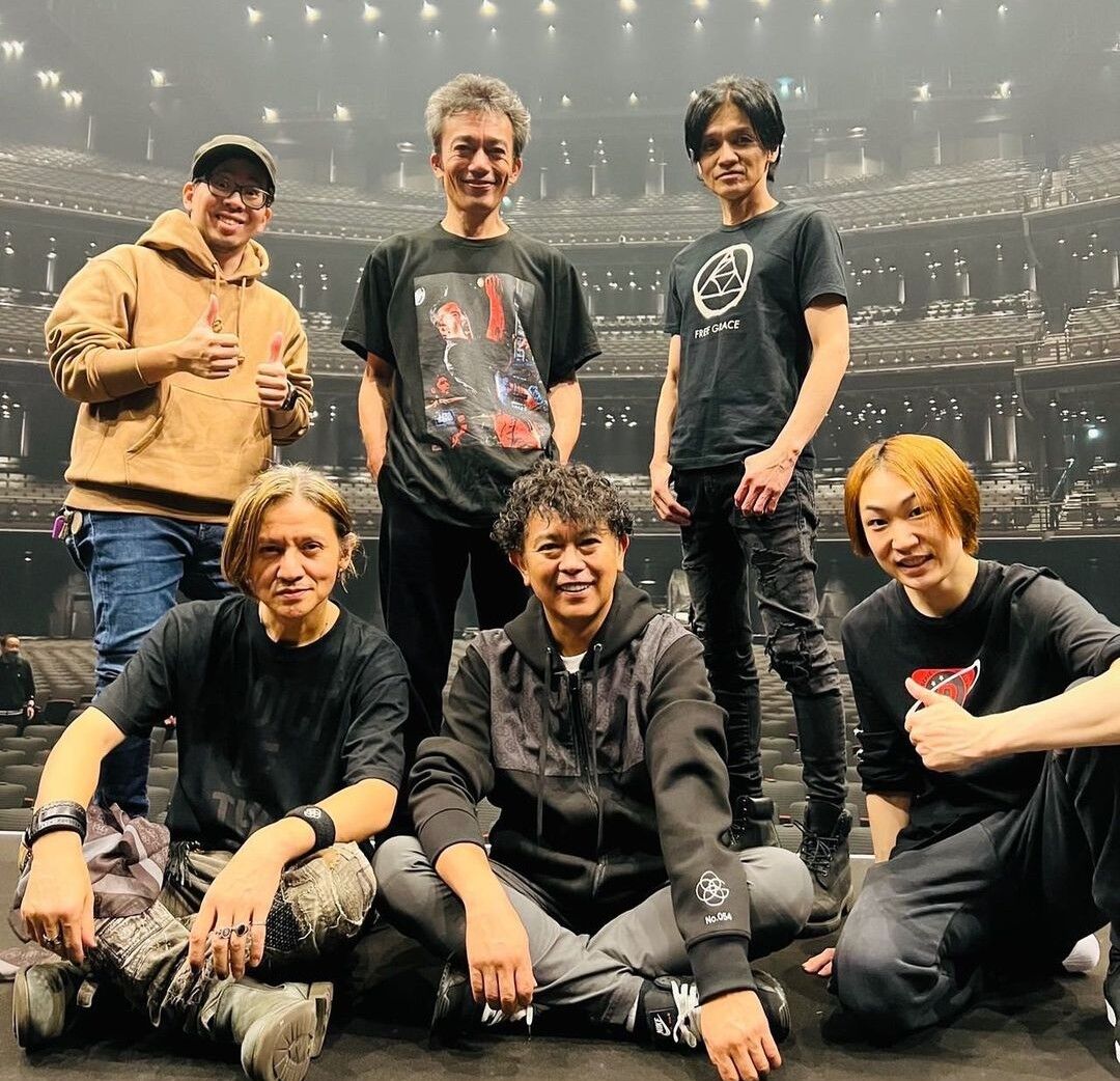 『男闘呼組再結成ライブ』初日2公演に1万3000人…成田の涙にファンもらい泣き