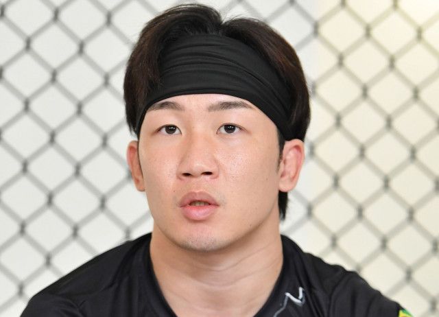 【格闘】よし、いいぞwww２日で引退の朝倉未来が悔し涙、現役続行！