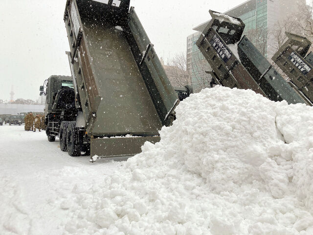 【雪危】北海道の雪不足が深刻化　除雪作業員の生活困窮、観光業も！雪まつりは？