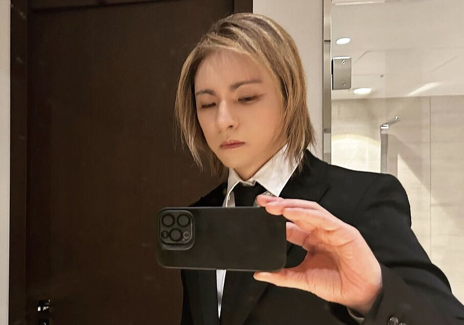 【物議】YOSHIKIー不謹慎？自分アピールの方が大切なの？深まる疑問！wwww