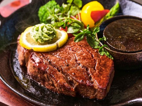 【愕然！】会食の料理が原因？ゴルフ場で大規模な食中毒！